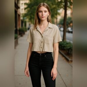 NWT ZARA Button Front Cropped Linen Blouse